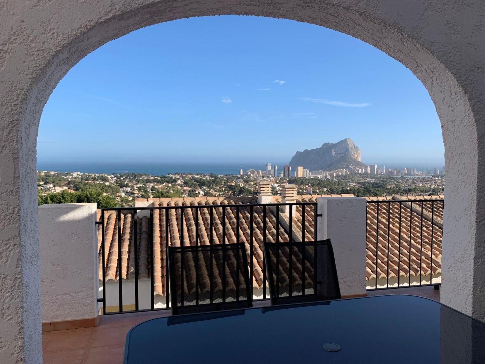 Imperial Park - Bungalow Mit Panoramablick Und Schoener Terrasse กัลเป ภายนอก รูปภาพ